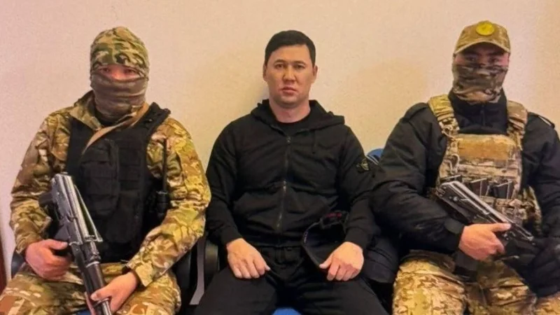 Башкы прокуратура: Бишкек шаарынын УКМК башчысы Эльдар Жакыпбеков кармалды